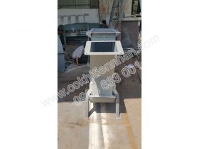 Dưới gầu tải 4