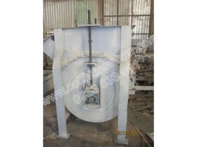 Dưới gầu tải 1